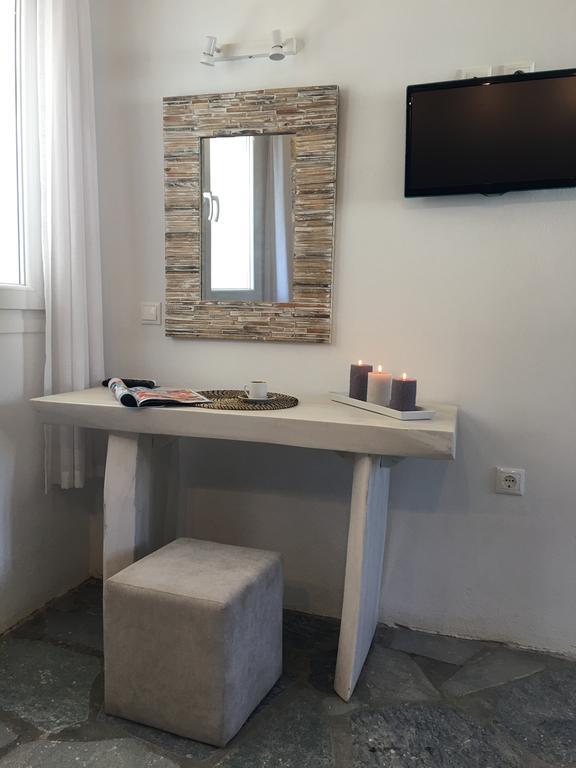 Megas Rooms Тоурлос Экстерьер фото