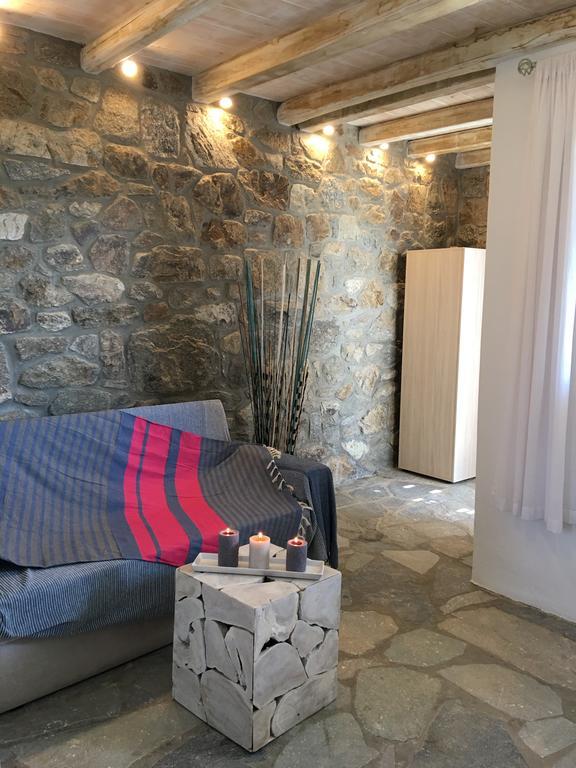 Megas Rooms Тоурлос Экстерьер фото