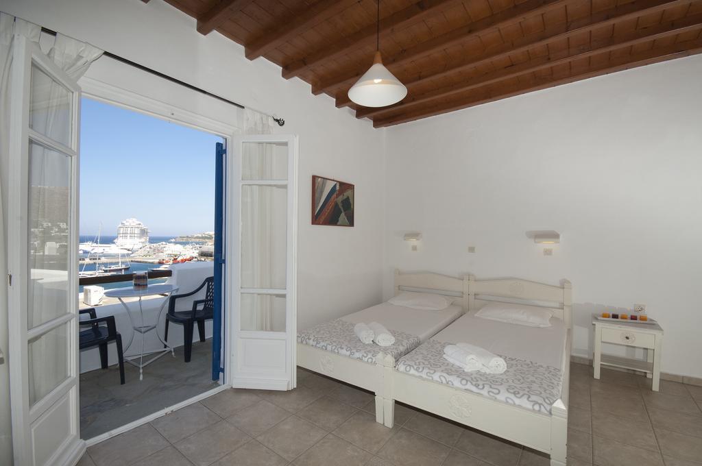 Megas Rooms Тоурлос Номер фото